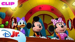 Clean the Ocean ️ | Mickey Mouse Funhouse  | Disney Jr. MENA