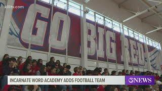 Incarnate Word Academy adds football team to its campus