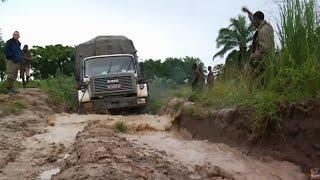 Congo, the wages of sweat - The roads of the impossible