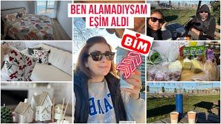 ALDIĞIMDAN BERİ MEMNUN DEĞİLİM  SALONA RENK KATTIK  SABAH DÜŞTÜK YOLLARA  YATAK ODASI TEMİZLENDİ