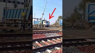 Rail gate crossing #shorts #shortsvideo