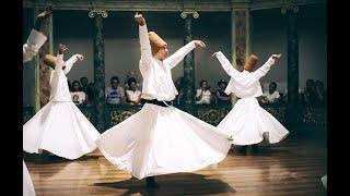 The whirling dervish ceremony (Cappadocia)- Les derviches tourneurs | Top 10 things to do in Turkey