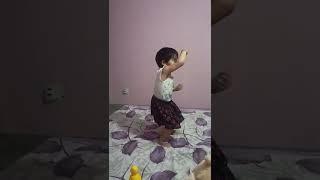 nitya ka dance nitya's mom #nitya #shorts #dance #music #whatsappstatus #viral