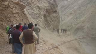 Pakistan - Crossing a landslip on the way back from Askole to Skardu