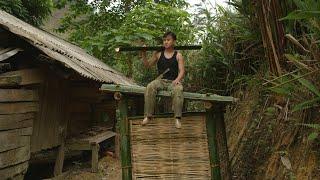 Young man: Leaving the city for the countryside, Journey to build toilets