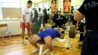 Alexander Kurak bwt. 118 kg  RAW bench press 200 kg -6 reps!