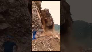 A huge rock landslide fell bajaang #rock #bajaang#shorts #skdvolg