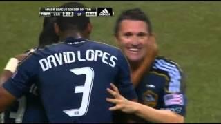 Jose Villareal scores first MLS goal