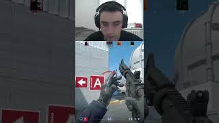 Клатч #csgo #csgo2stream #youtubeshorts #рекомендации #twitch #stream #кс2 #counterstrike #cs2