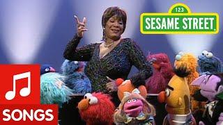 Sesame Street: Patti Labelle Sings The Alphabet