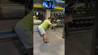 Straight arm pulldown (by tamimi)