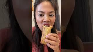 Trying Jollibee Ube Pie