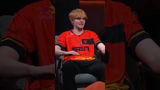 “YORU is OP just look at EGGSTERR”