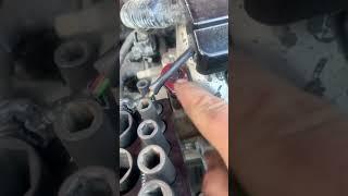 Got tight spaces? No Problem With This Gearless Ratchet! @Petecrosby87 #shorts