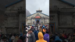 Snowfall in Kedarnath #Kedarnath #kedarnath2023 #chardham #2023 #travelwithnvk #viral #mahadev #snow