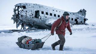 A man got stuck on antartica how he survives movie explained in Hindi summarized