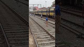 #shilpi#raj#song#shortvideo #trainvideo #railwaystation #jehanabad #whatsappstatus