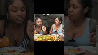 “you had a cheese salad” #mukbang #sisters #tacos #funnyshorts #salad #food #foodie #eating #prank