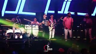 El Rubio Acordeon - Los Cabareces En Vivo (Para Chipeo)