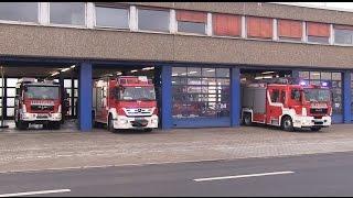 [Verkehrsunfall mit eingeklemmter Person] Rüstzug Berufsfeuerwehr Mannheim FW Nord -Mit Durchsage-
