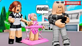 A MENINA que FOI CRIADA pela BABÁ! Historinha Brookhaven ROBLOX