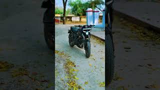 #viralvideo #viralvideo #pulsarp150 #bikeenthusiast #viralreels #love #bajaj150 #bikelover