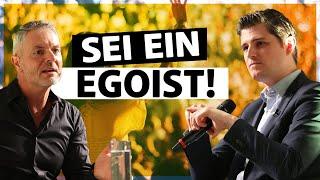 Warum du ein Egoist sein musst – Interview mit Julien Backhaus (2020)