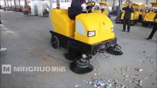 Ride On Sweeper with Vacuuming, Sweeping & Spraying Functions | E800 - Nido Machineries