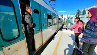 Comparison of trains and trams in Tunis in Tunisia