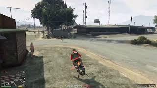 Grand Theft Auto V   nice fall guy