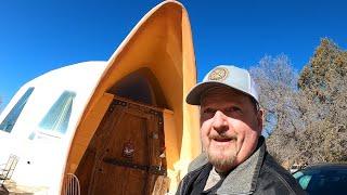 Hobbit House Gets Epoxy Countertops! Big Challenge, Everything is Round, Nothing is Square.