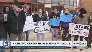 Richland Center High School students stage walkout against teacher’s contract non-renewal