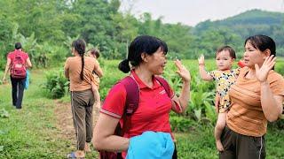 Thu's mother's advice to her children before leaving. Thu and Ten were very sad.