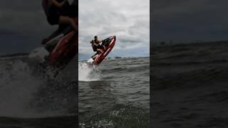 RXT-X 325 | FISHPRO CAPTURES INSANE WAKE JUMP! #rxpx325 #fishpro