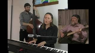 Heather Pierson Acoustic Trio — Hello In There (quarantine edition)