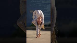 CONTORTION FUN UNDER THE CALIFORNIA SUN ️ @sharkcookie.YouTube #shorts #contortion #funny