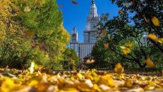 Capturing Stunning Autumn Streets! Walking tour in outskirts of the city 2024