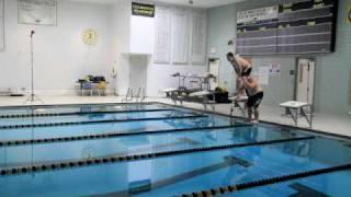 Strobist- how to light a swimming portrait