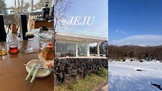 즉흥으로 떠난 제주여행 Jeju VLOG. 제주도민 추천 맛집. 서귀포 인생 카페. 송악산 둘레길. 한라산 1100고지. 제주 몽탄 우대갈비