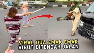 AKSI LUCU DUA IBU IBU GEGERKAN JALAN RAYA !! Funny Comedy Videos