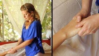 How to Give a Hand Massage | Ayurvedic Massage