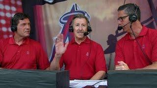 LAD@LAA: Owner Arte Moreno visits the Angels' booth