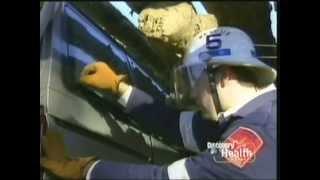 Rescue 911: Minivan vs. Logging Truck