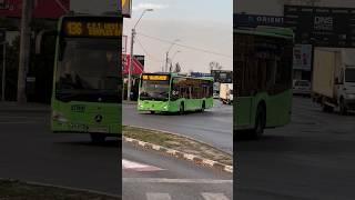 Autobuzul MBC Hybrid #7026 mergând spre stația “Bd. Preciziei” pe linia 136