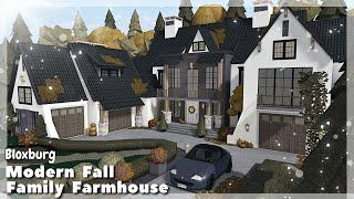 BLOXBURG: Modern Fall Family Farmhouse Speedbuild | Roblox House Build