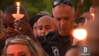 Dallas Strong Candlelight Vigil brings large crowd to City Hall