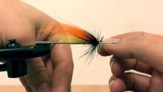 Tube fly tying / Putkiperhon sidontaa