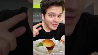 COMIENDO LAS NUEVAS HAMBURGUESAS DE LUISITO COMUNICA  #Fasfu #luisitocomunica #luisito #comida