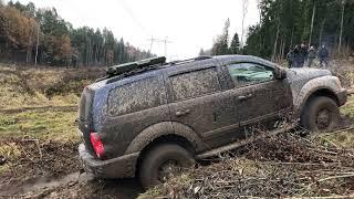 Off-road Dodge Durango Hemi 5.7