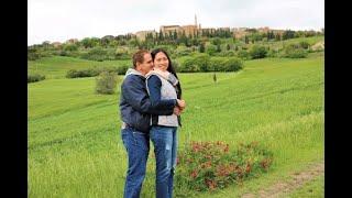 Green Rolling Hills of Tuscany Italy 